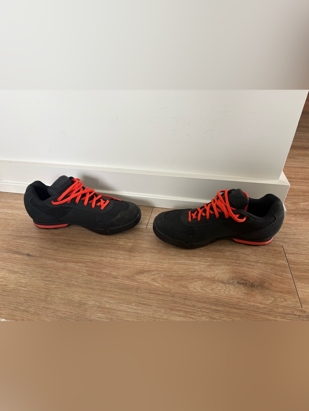 Giro Rumble VR mountain biking shoes. SPD Pedal compatible. Men’s 8. - Picture 6 of 12